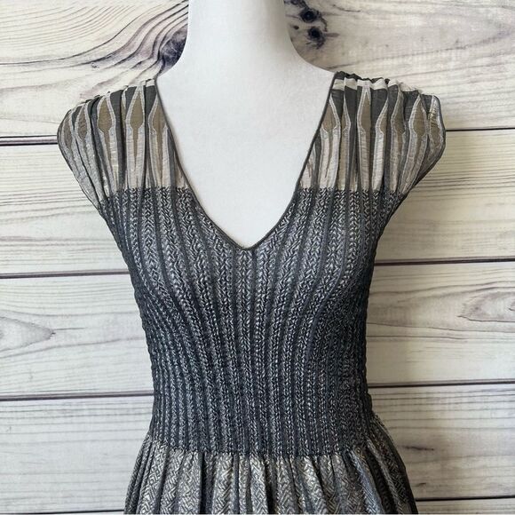 Max Studio Metallic Silver & Grey Pleated Stretchy Fit & Flare Dress - Picture 3 of 11